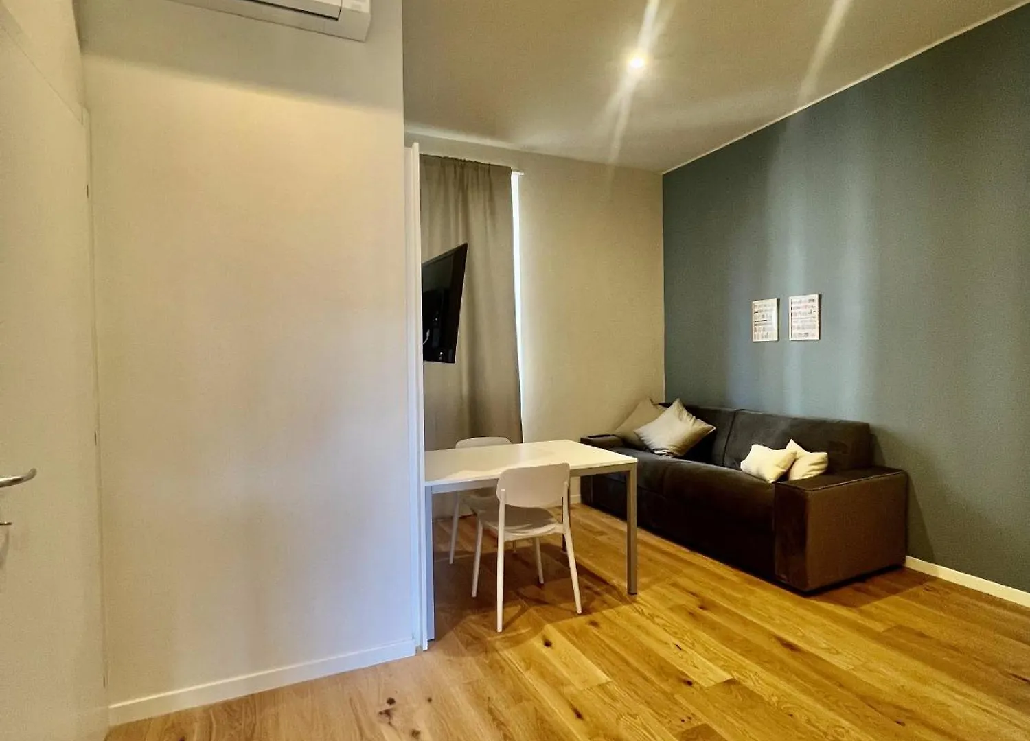 Casella41 Bilocale Milan Apartment